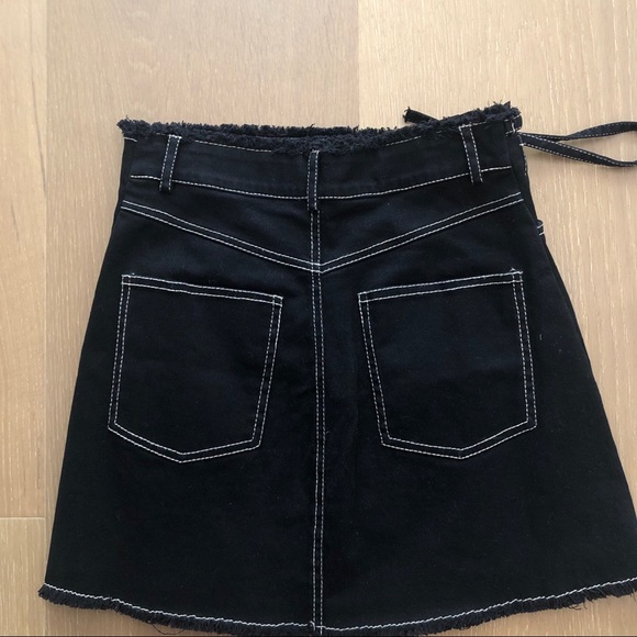 Revolve-Donna mizani black mini skirt (denim look) - Picture 5 of 6